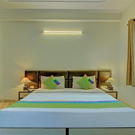 Itsy Hotels Swastika Inn Sector 26 Νόιντα Εξωτερικό φωτογραφία