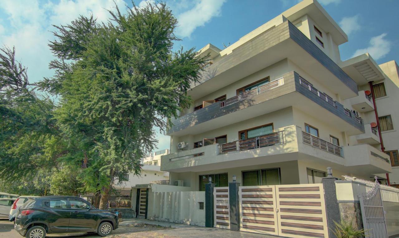 Itsy Hotels Swastika Inn Sector 26 Νόιντα Εξωτερικό φωτογραφία