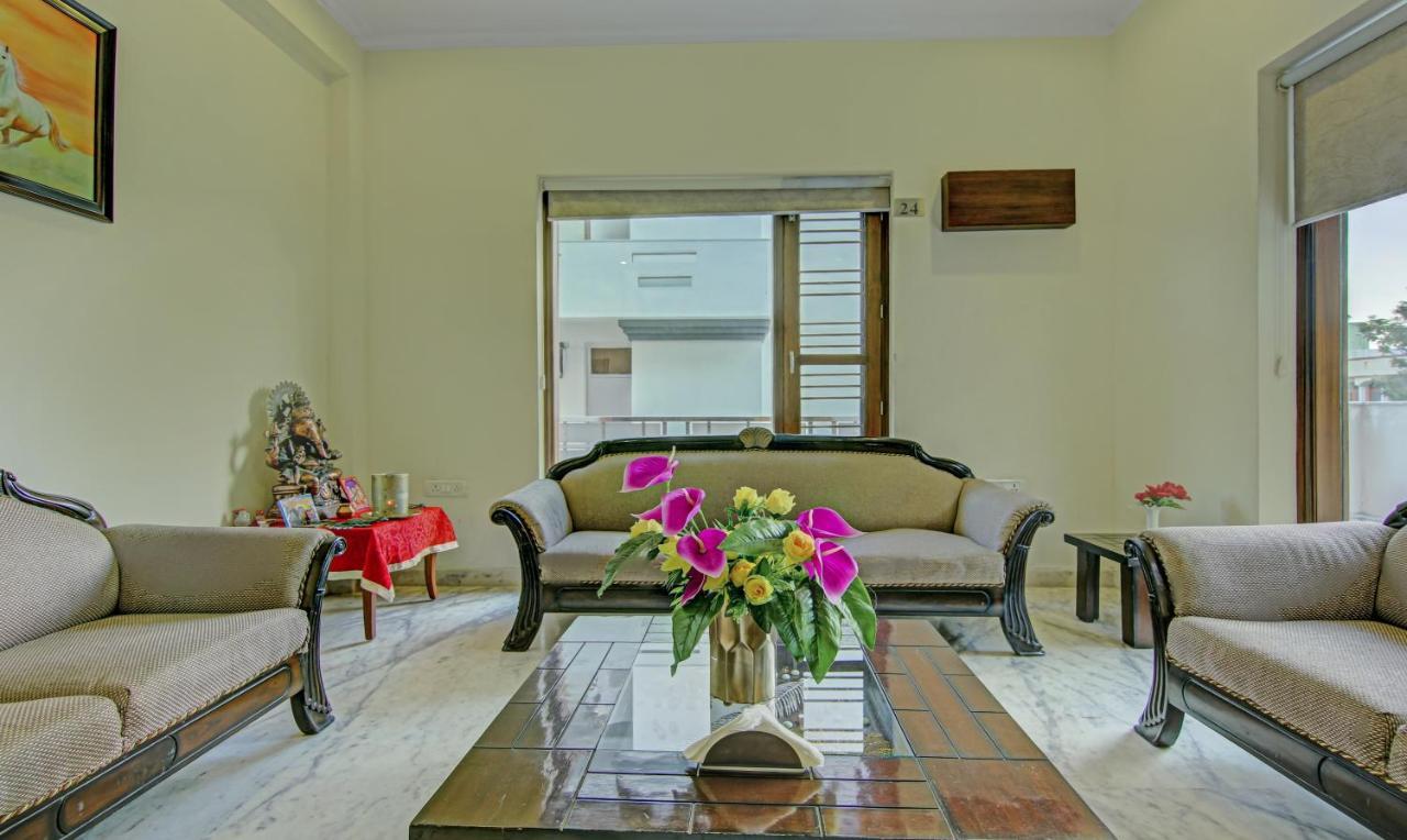 Itsy Hotels Swastika Inn Sector 26 Νόιντα Εξωτερικό φωτογραφία