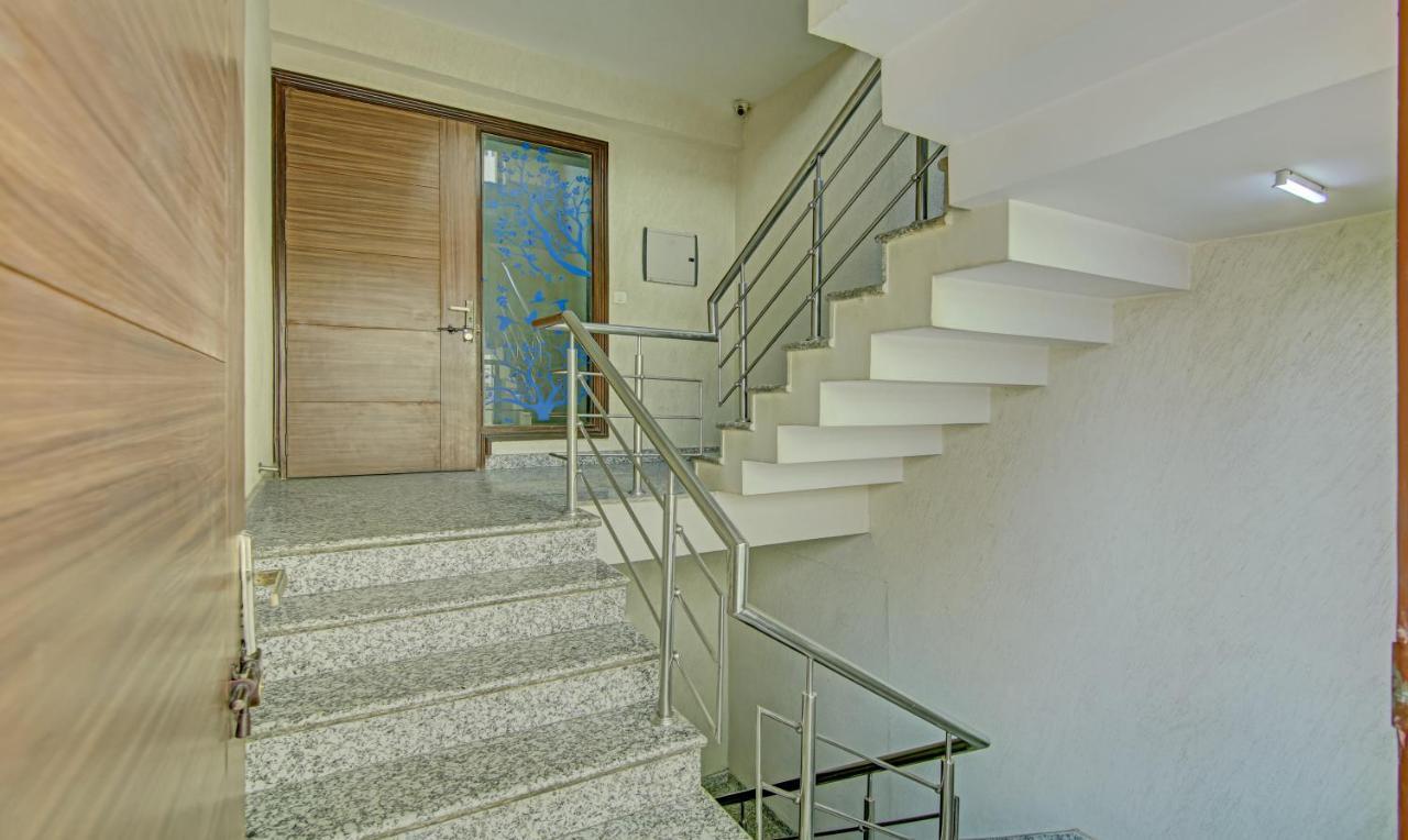 Itsy Hotels Swastika Inn Sector 26 Νόιντα Εξωτερικό φωτογραφία