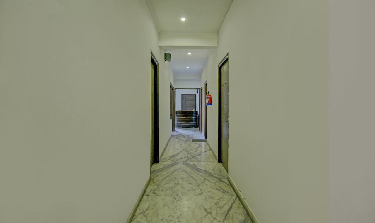 Itsy Hotels Swastika Inn Sector 26 Νόιντα Εξωτερικό φωτογραφία